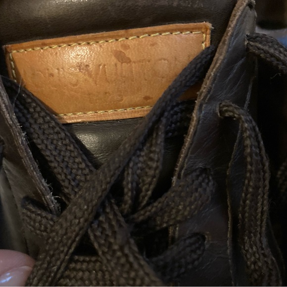 COPY - Louis Vuitton Men’s leather walking shoe - Picture 5 of 9